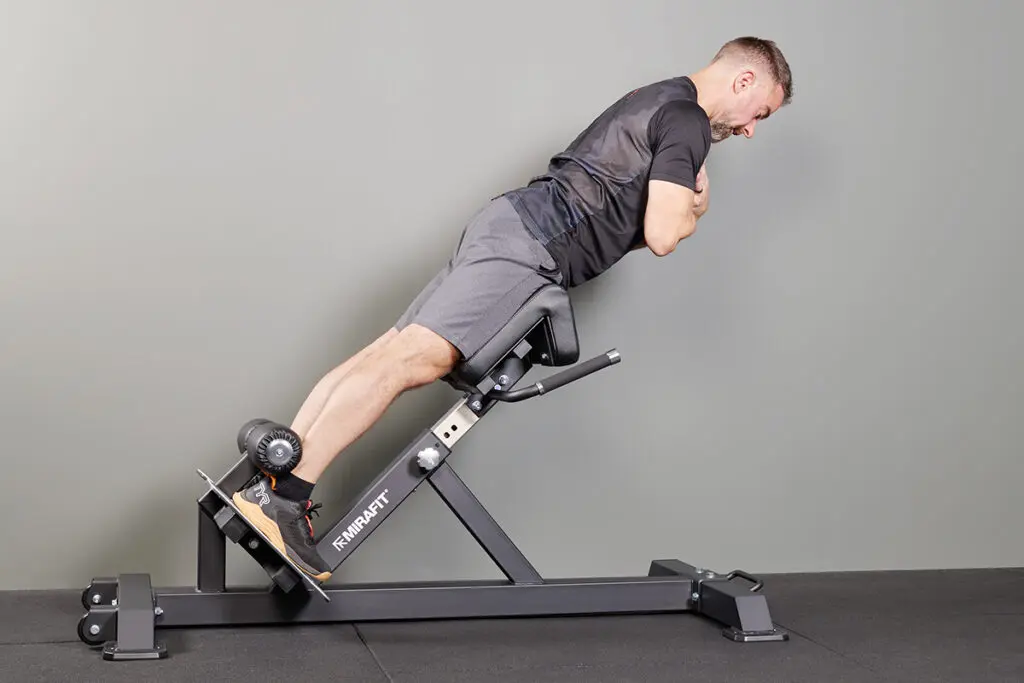 reverse hyperextension